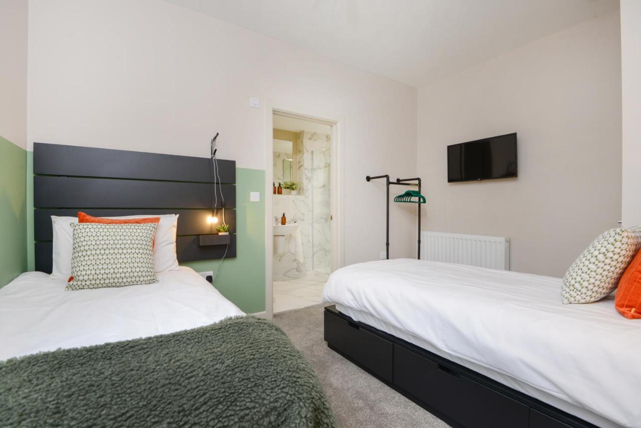 Apartment Three - Free Private Car Park - Sleeps 6 - 3 Shower Rooms - By Ocean City Retreats Plymouth Zewnętrze zdjęcie