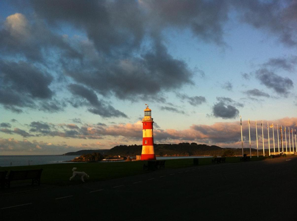 Apartment Three - Free Private Car Park - Sleeps 6 - 3 Shower Rooms - By Ocean City Retreats Plymouth Zewnętrze zdjęcie