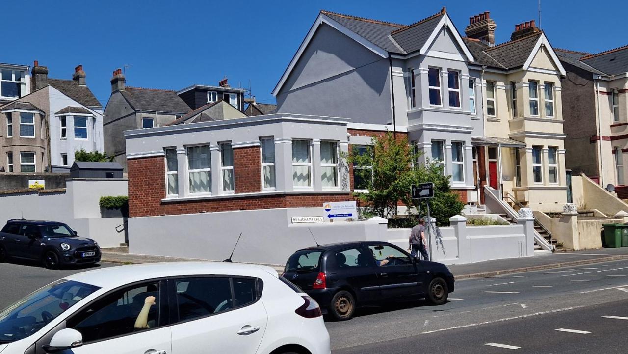 Apartment Three - Free Private Car Park - Sleeps 6 - 3 Shower Rooms - By Ocean City Retreats Plymouth Zewnętrze zdjęcie