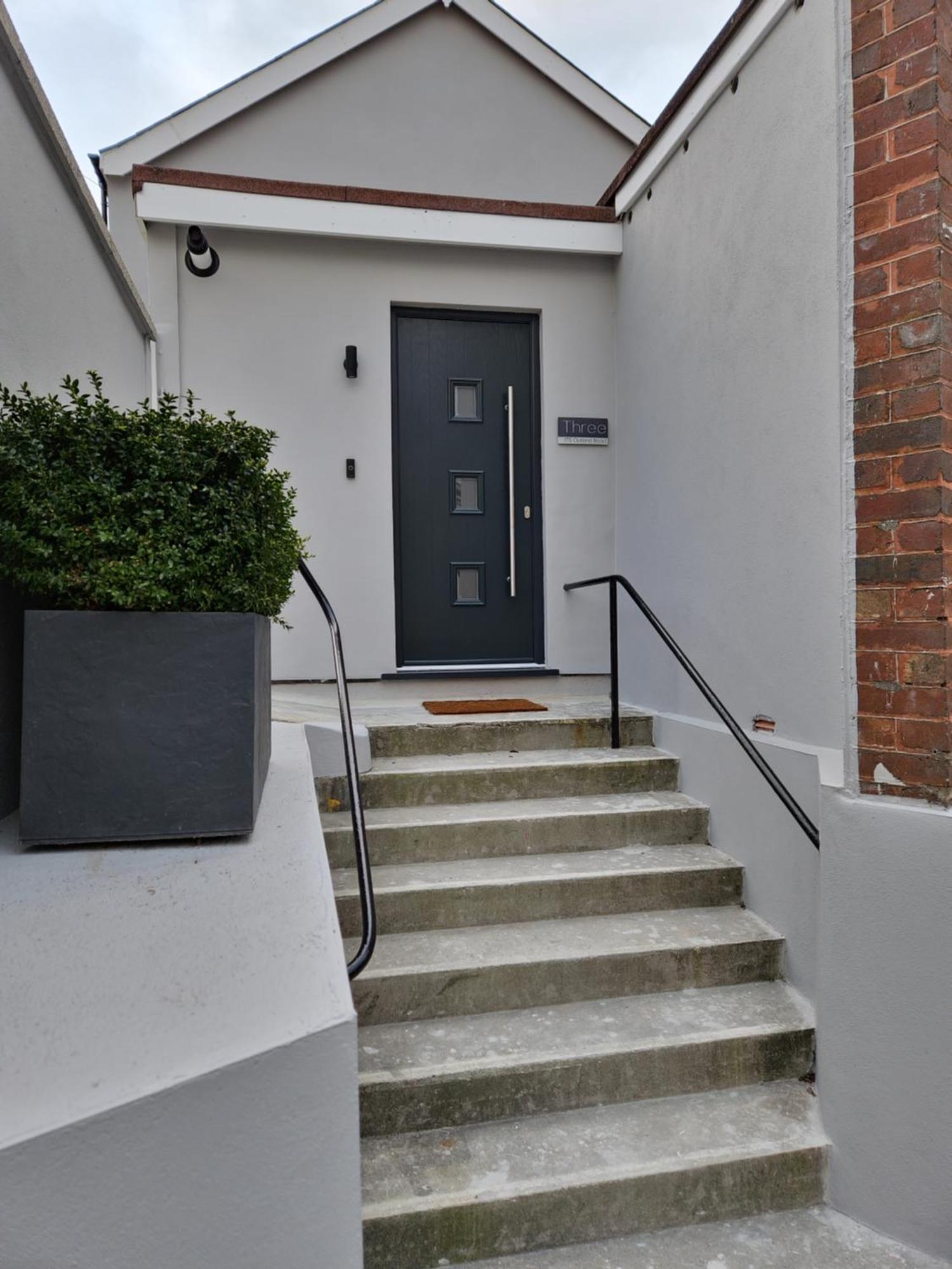 Apartment Three - Free Private Car Park - Sleeps 6 - 3 Shower Rooms - By Ocean City Retreats Plymouth Zewnętrze zdjęcie